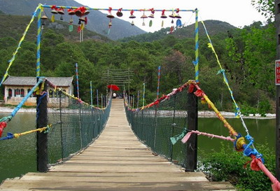 东巴大峡谷 东巴大峡谷